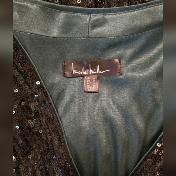 Nicole Miller Emerald Green Long Sleeve Sequin Dress. Size 14 - Picture 7 of 9